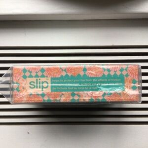 New in Sealed Box-  SILK SLIP TURBAN- Meribella  pattern - Protect hair